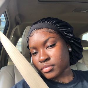 Meet your Posher, Assetou